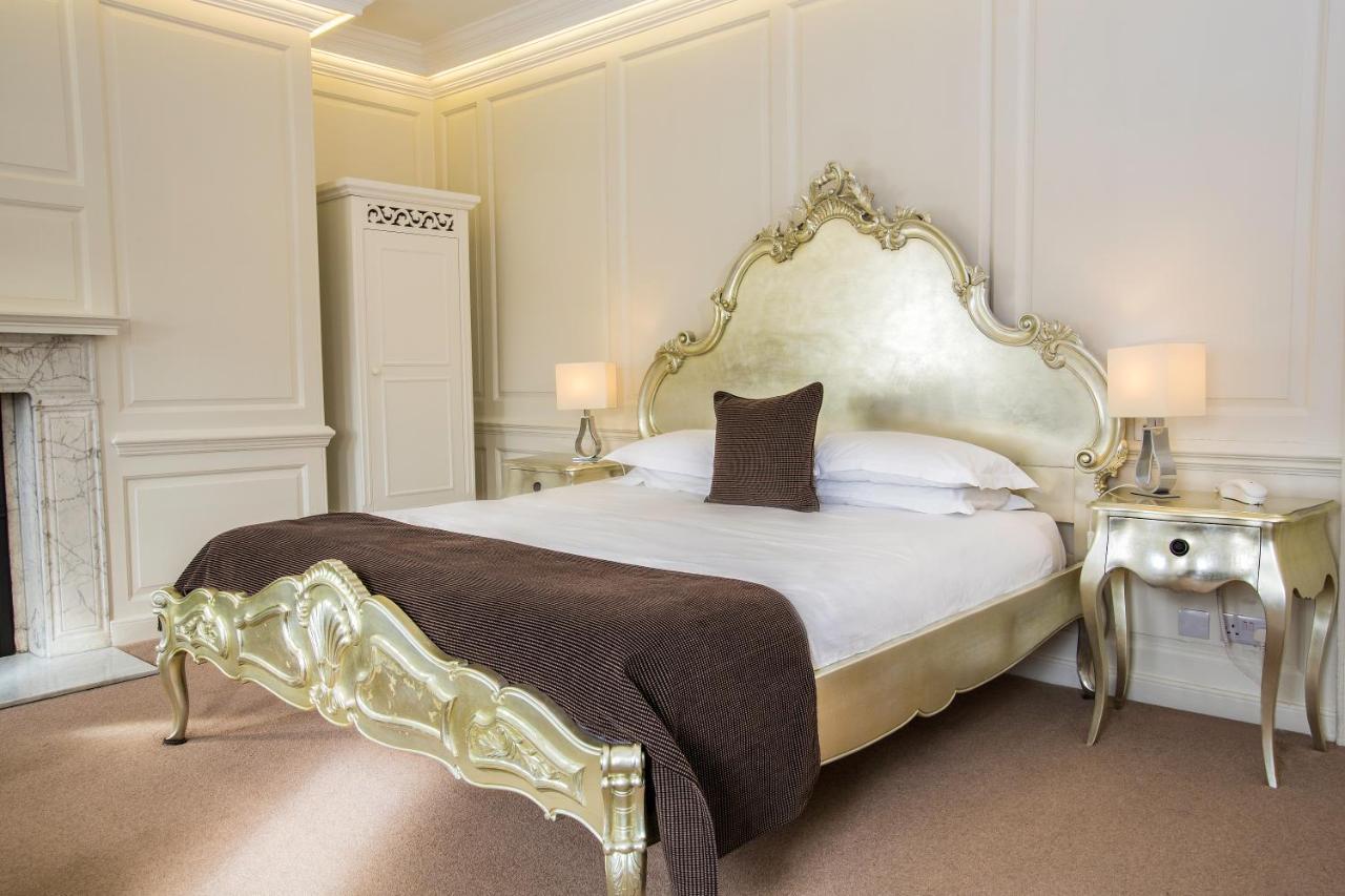 The Bell Inn Hotel Horndon-on-the-Hill Exteriér fotografie
